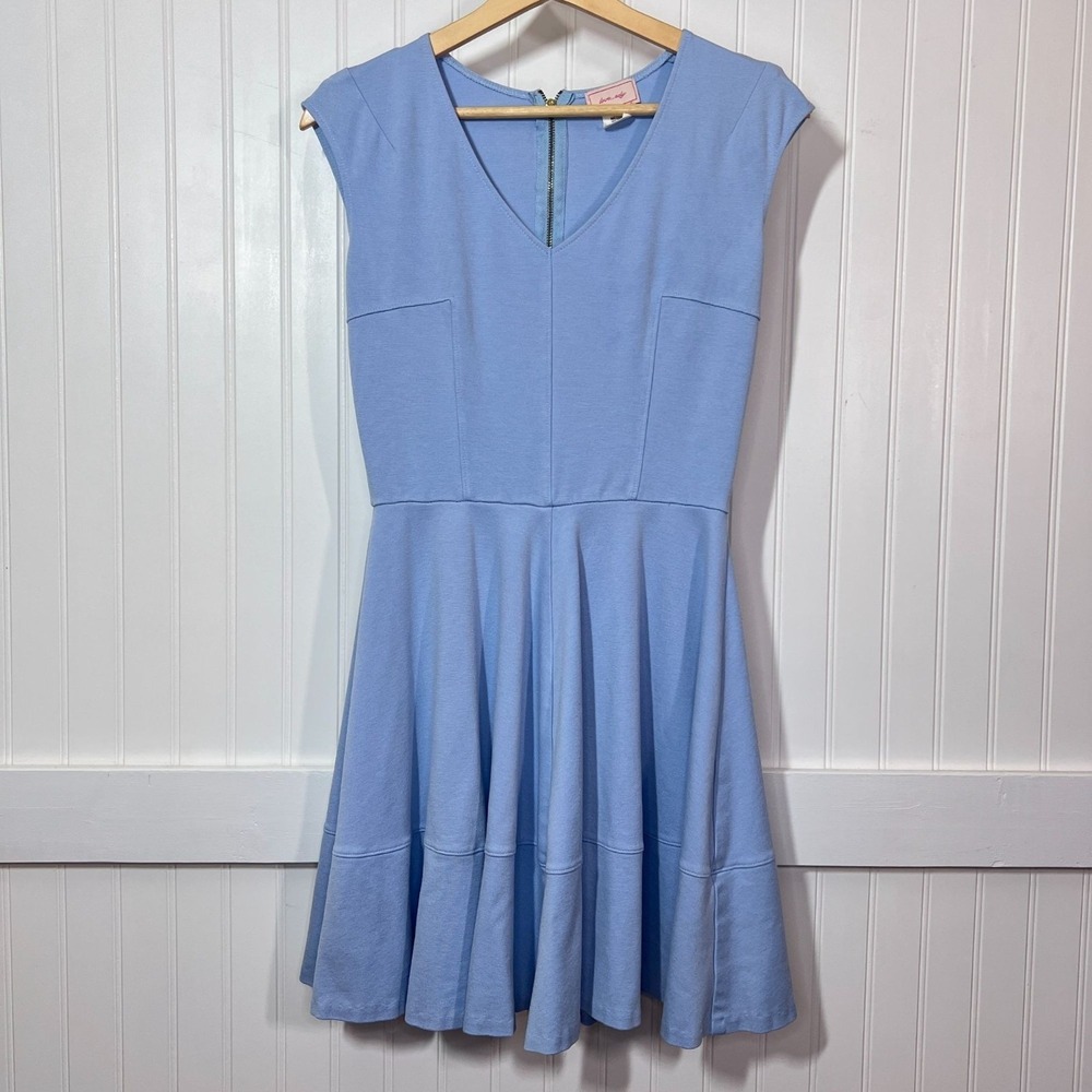 Love... Ady Dress Blue Coquette Preppy Fit Flare Sleeveless V-Neck Tiered Med